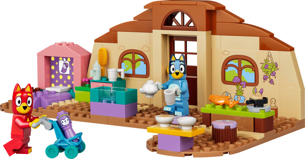 LEGO Bluey School with Rusty and Bluey (11221)